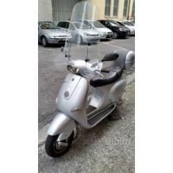 Piaggio Vespa et4 151cc del '04 30milakm