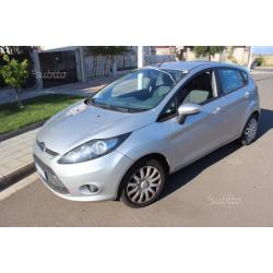 FORD Fiesta 5ª serie - 2010