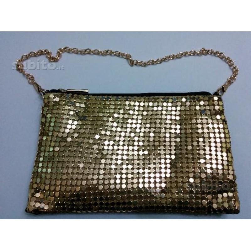 Pochette Playboy con paillettes dorate