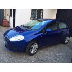 FIAT Grande Punto 1.3 75 cv intrattabile permuto