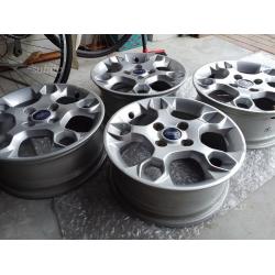 Cerchi in lega Ford fiesta 15"