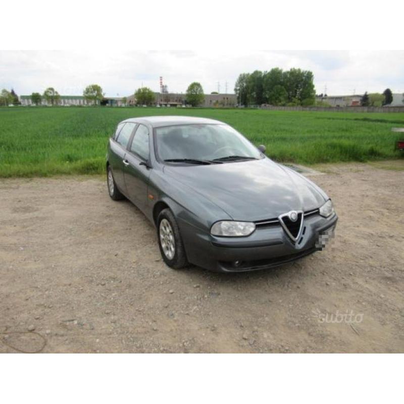 ALFA ROMEO 156 1.8i 16V Sportwagon Distinctive