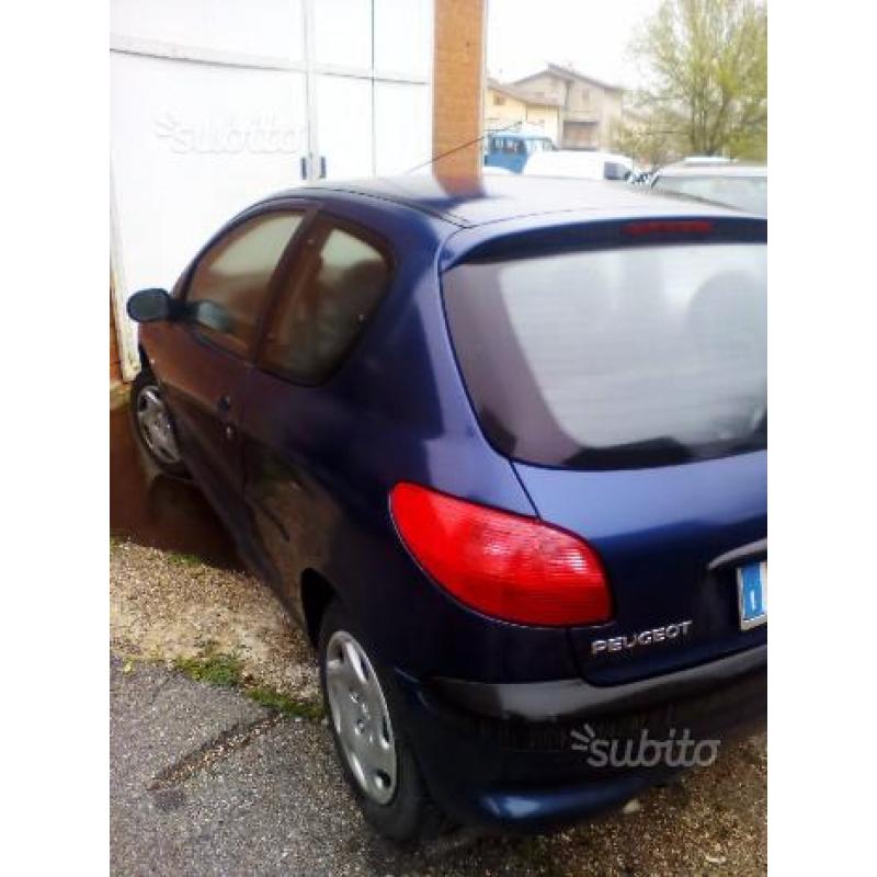 Peugeot 206 - 2000 a metano