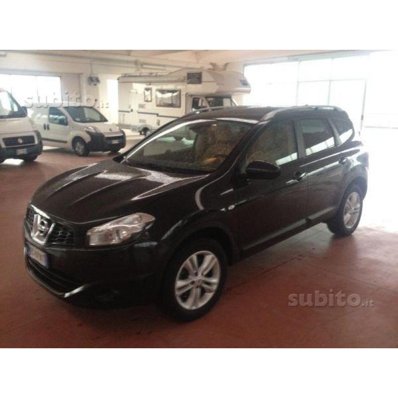 NISSAN Qashqai +2 - 2011