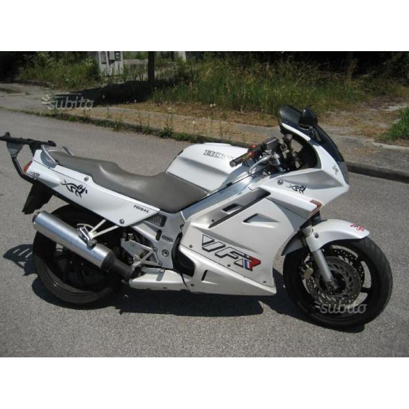 Honda VFR 750F - 1991