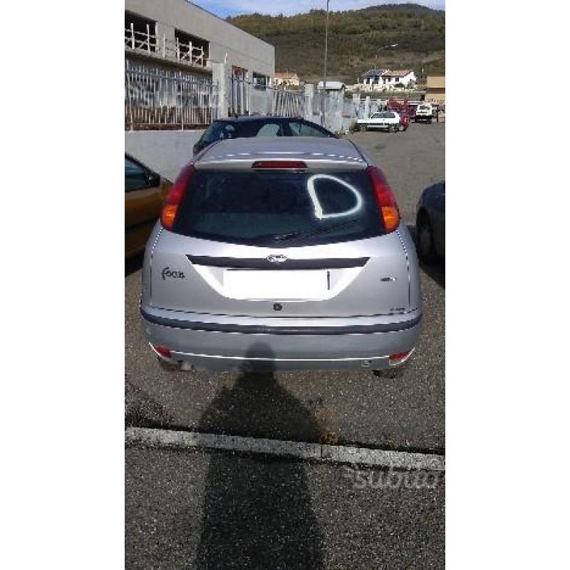 Ricambi ford focus restyling dal 2001 al 2004