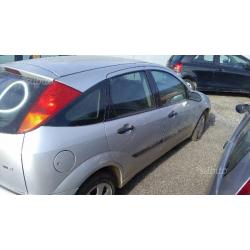 Ricambi ford focus restyling dal 2001 al 2004