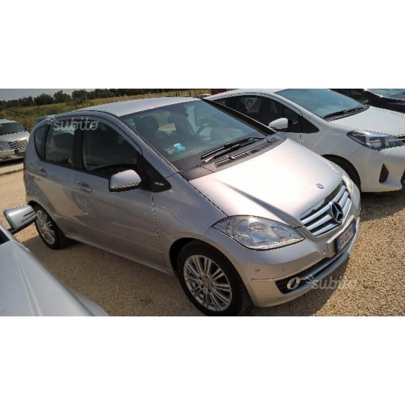 MERCEDES Classe A 160 cdi restailyng 2009