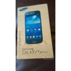 Samsung s4 mini. 8Gb