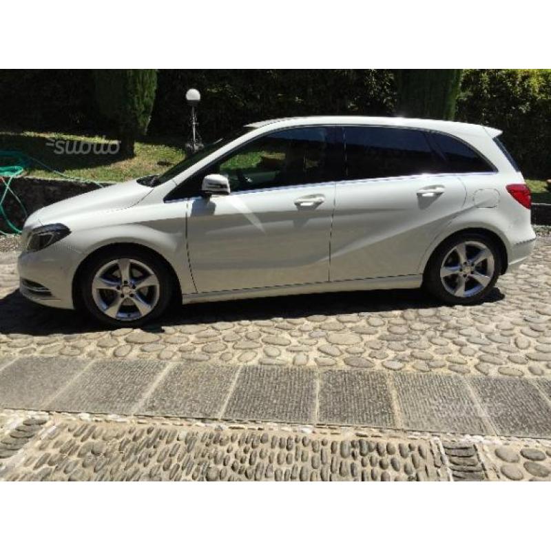 MERCEDES Classe B200 Premium T246 - 2012 km.17.405