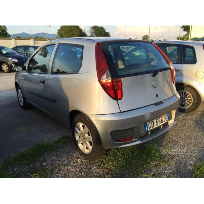 Fiat punto 1.3 mtj neopatentati ok