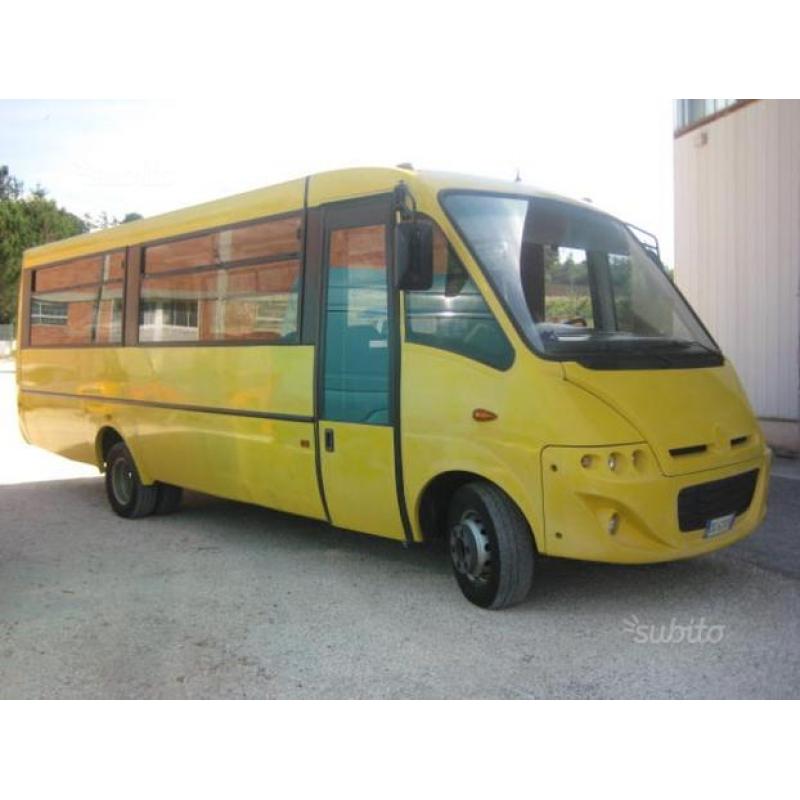 IVECO 65C/E4 BUS 44 POSTI