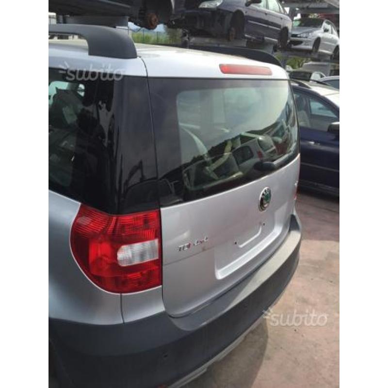 Skoda yeti 4x4 anno 2010 muso kit ricambi