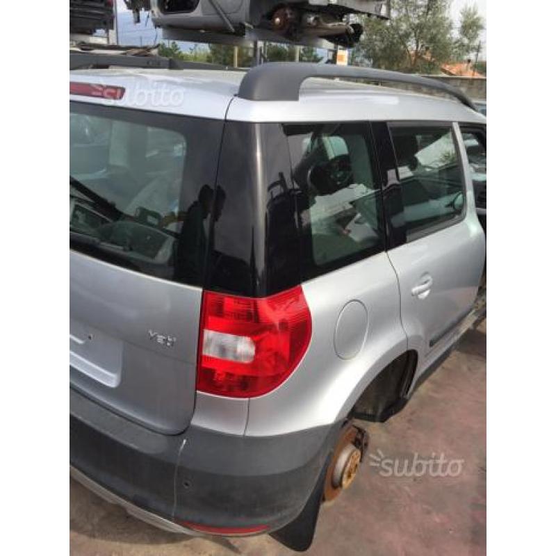 Skoda yeti 4x4 anno 2010 muso kit ricambi