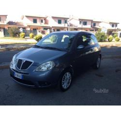 Lancia Ypsilon 1200 ie cat oro o.ttimo s.tato