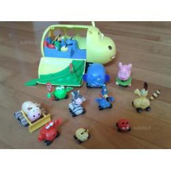 PLAYSET in giro per la giungla +Hyppobus +15 pers