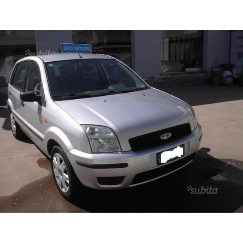 FORD Fusion 1.4 16V 5P Elegance