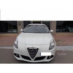 ALFA ROMEO Giulietta (2010) - 2011