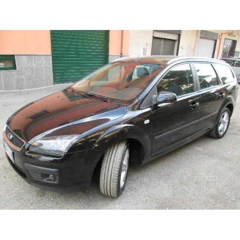 FORD Focus TITANIUM 1.6 TDCI (Diesel) Full 2007