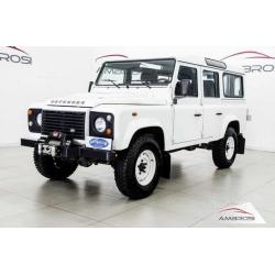 LAND ROVER Defender 110 2.2 TD4 122 CV STATION W