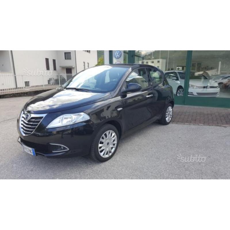 Lancia Ypsilon 1.2 benzina Gpl ECO CHIC