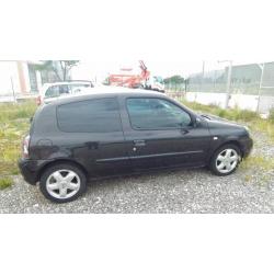 RENAULT Clio 1500 TDI - 2003