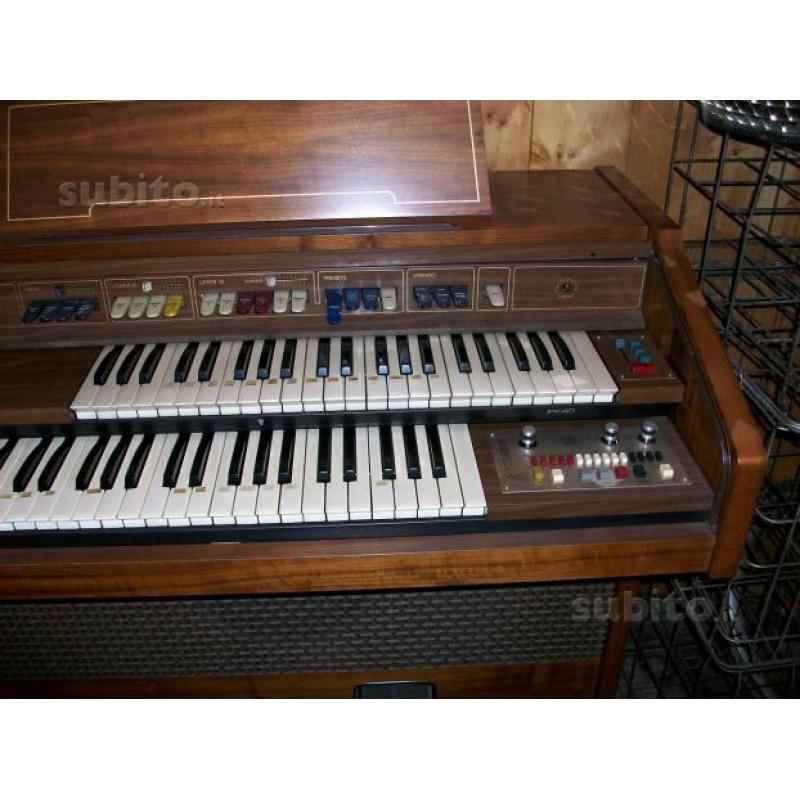 Organo elettrico farfisa