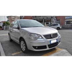 Volkswagen Polo 1.4 16V 5P. Comfortline - 2005