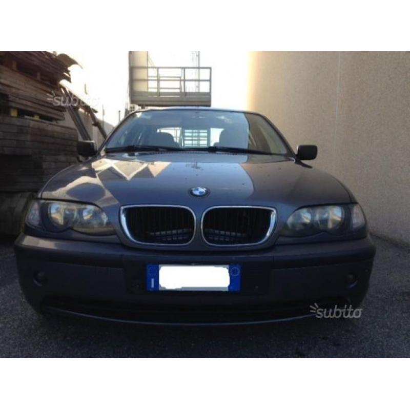 BMW Serie 3 (E46) - 2001