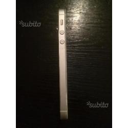 Iphone 5 bianco, slot sim danneggiato