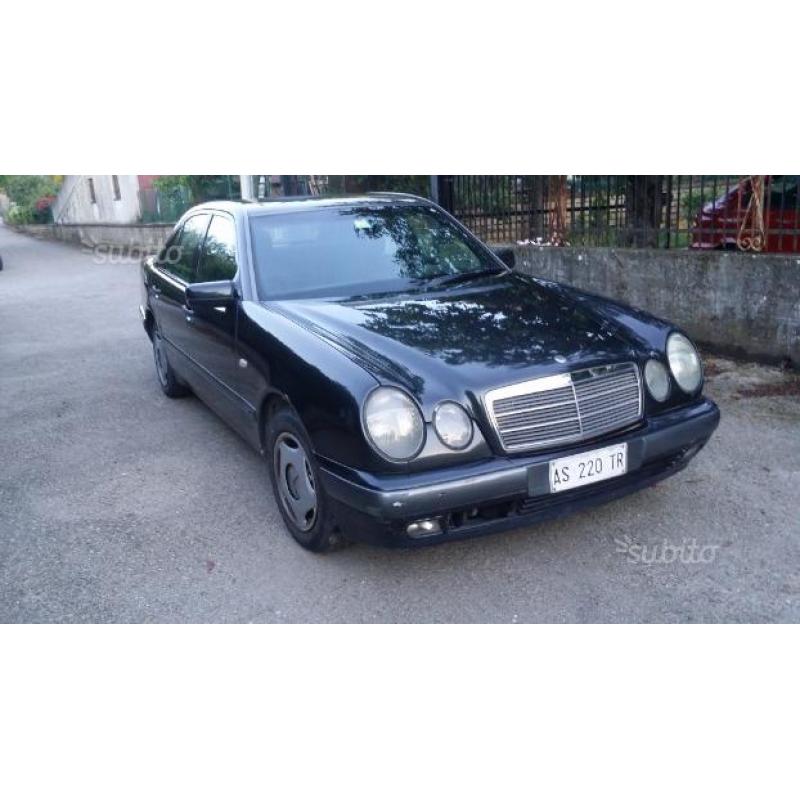 Mercedes e 250