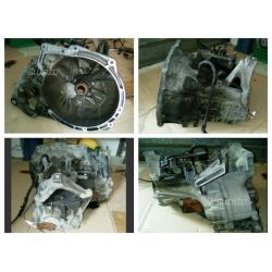 Pezzi per Ford Focus 2a Serie 1.6 TDCI anno 2006