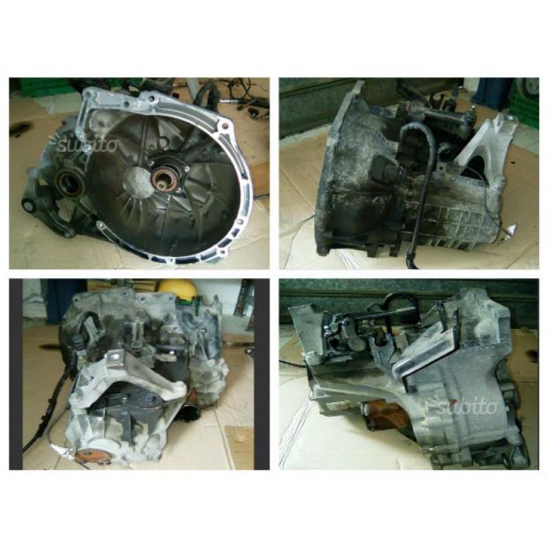 Pezzi per Ford Focus 2a Serie 1.6 TDCI anno 2006