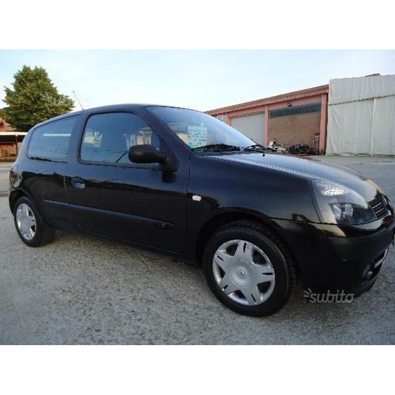 RENAULT Clio 1.2 Benzina IDEALE PER NEOPATENTATI