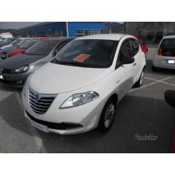 Lancia Ypsilon 0.9 TwinAir 85 CV 5 porte Metano Ec