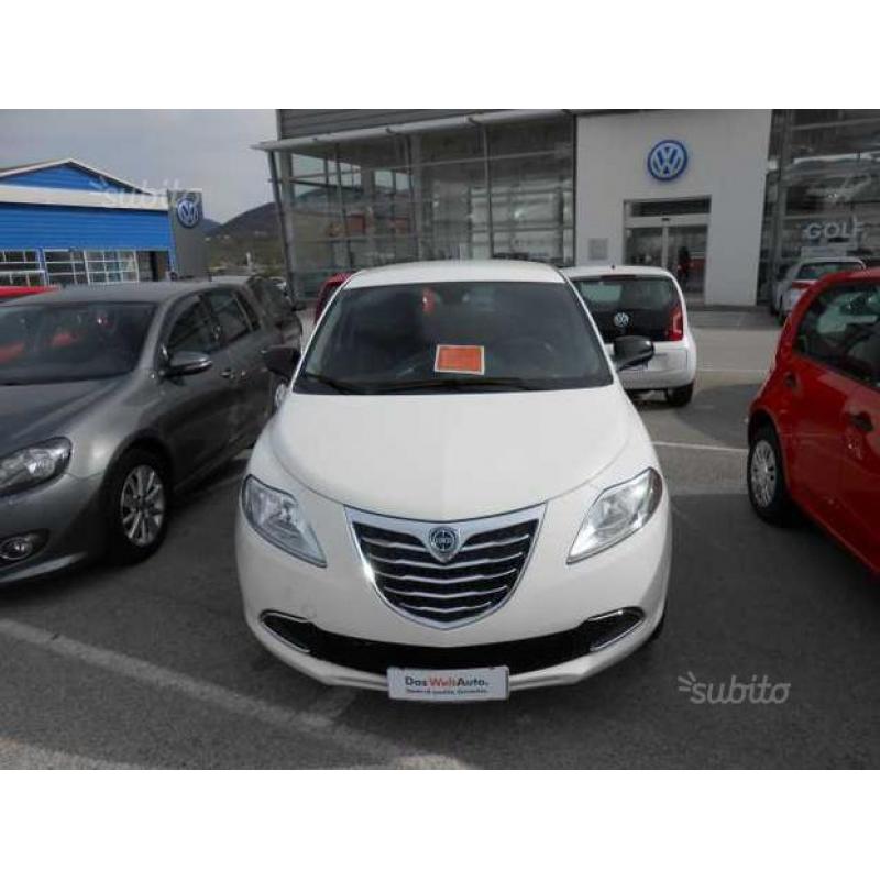 Lancia Ypsilon 0.9 TwinAir 85 CV 5 porte Metano Ec