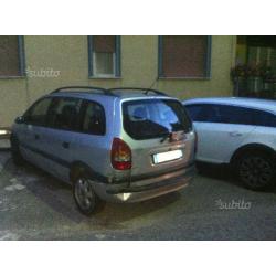 OPEL Zafira - 2001