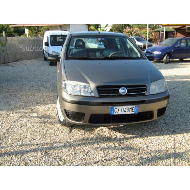 FIAT Punto 3ª serie - 2005