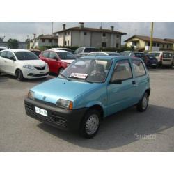 FIAT Cinquecento 900i cat Young