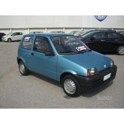 FIAT Cinquecento 900i cat Young