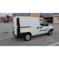 Fiat doblo anno 2005 con 158000 km originali