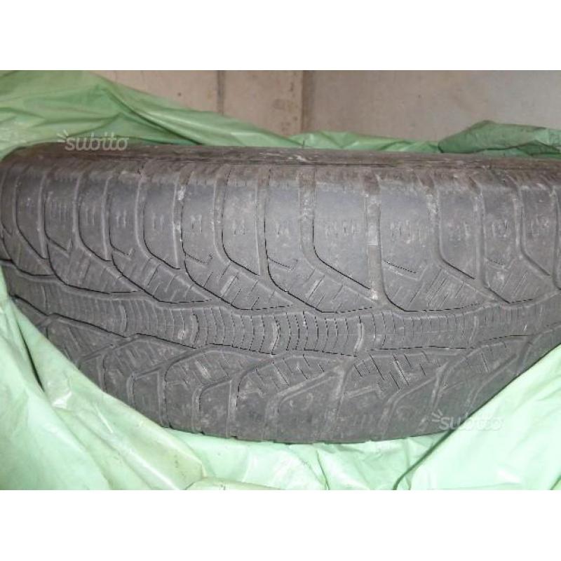 176 65 14 ford fiesta 4 cerchi+gomme m+s