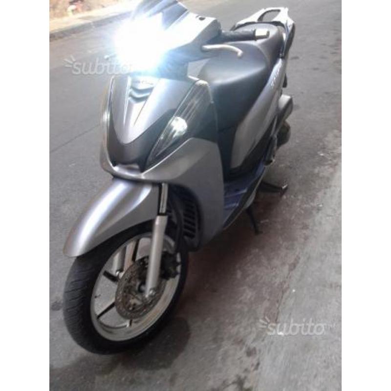 Honda SH 300 - 2011