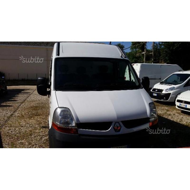 Furgone renault master