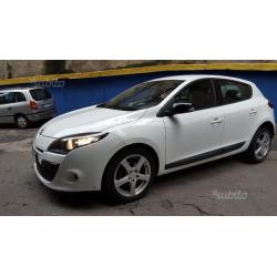 RENAULT Megane Mégane 1.5 dCi 110CV Attractive