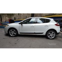 RENAULT Megane Mégane 1.5 dCi 110CV Attractive