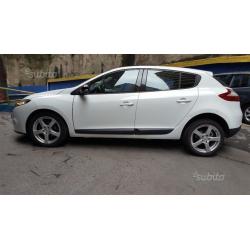 RENAULT Megane Mégane 1.5 dCi 110CV Attractive