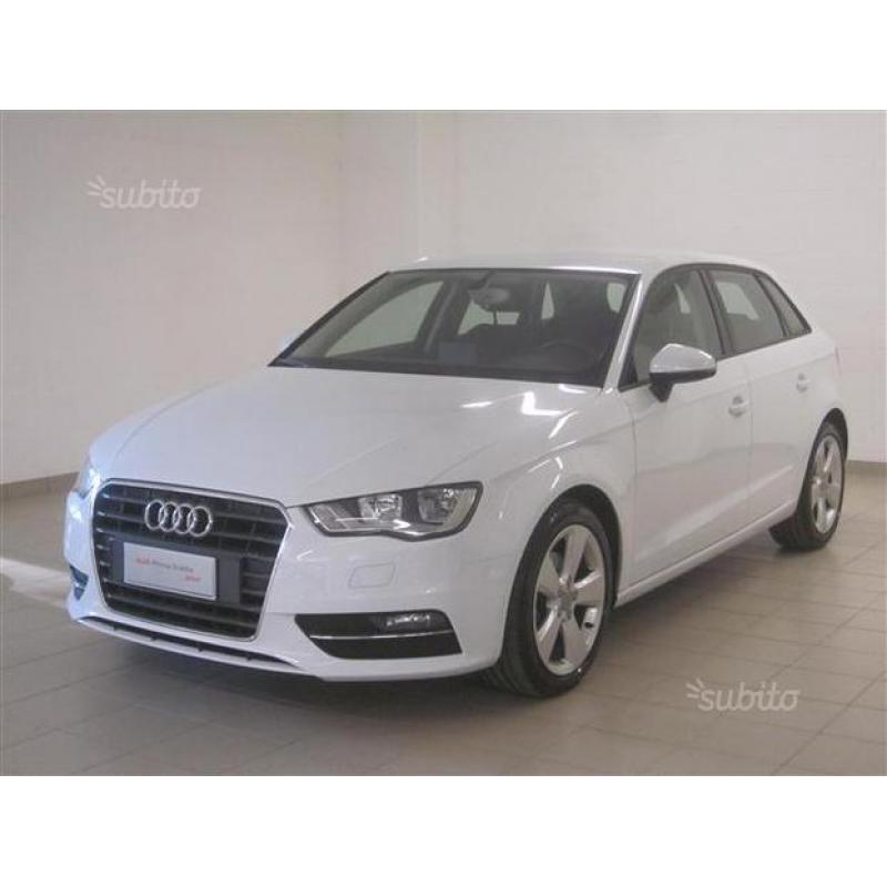 Audi A3 SPB 1.6 TDI clean diesel Ambition