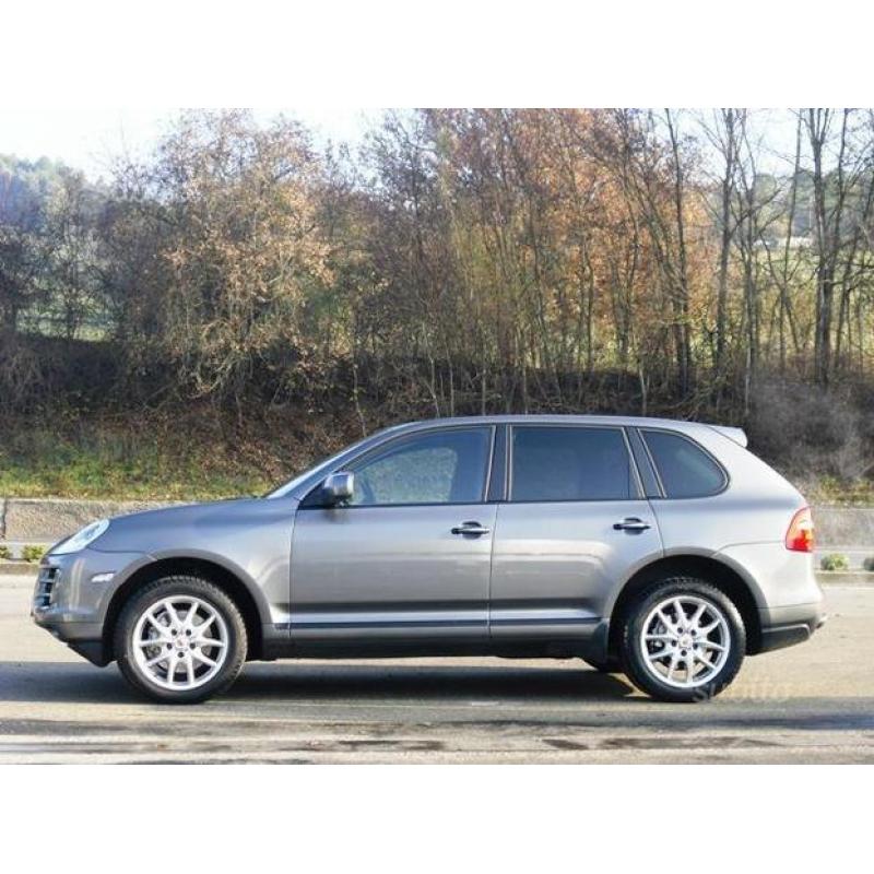 Porsche Cayenne 4.8 S