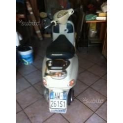 Piaggio Vespa 150 ET4 - 2000